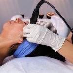 Reverse Nux, electroestimulación facial y corporal