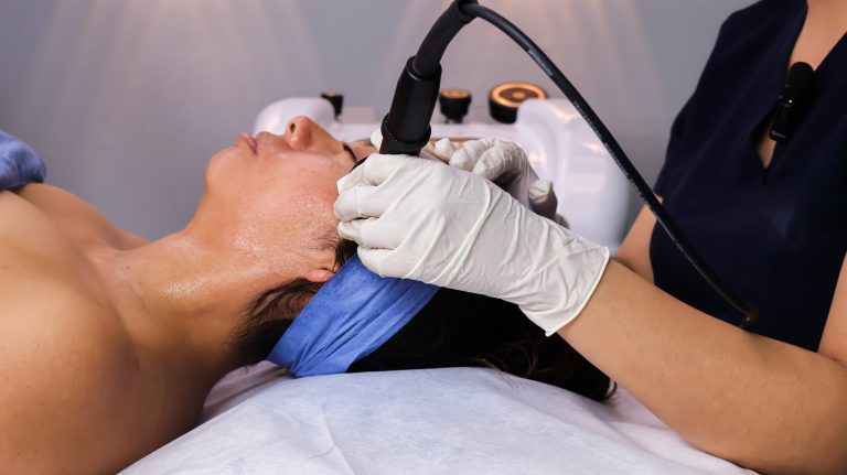 Reverse Nux, electroestimulación facial y corporal